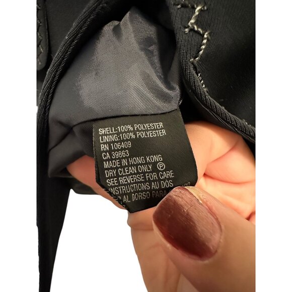 ✌️ 2/$40 ✌Tahari Arthur Levine Navy Blazer with Stitched Edging & 3 Buttons sz 6 - Picture 8 of 8